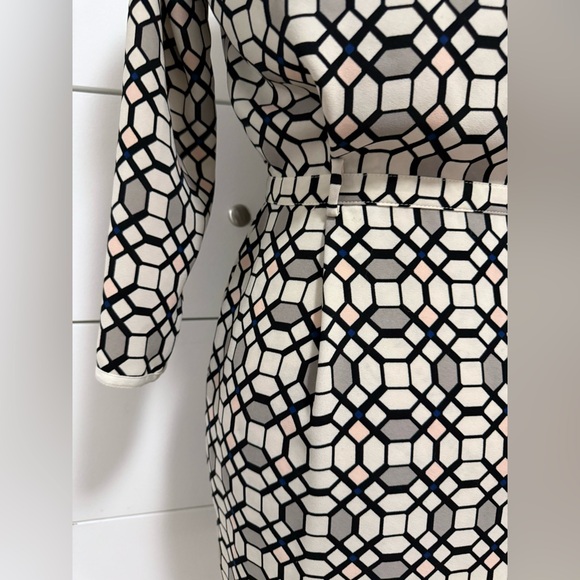 Aritzia Wilfred Geometric Dress Size 2 - Picture 6 of 11